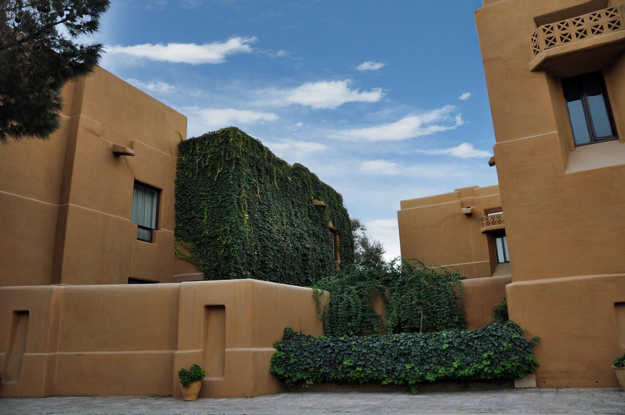 Quetta Serena Hotel Exterior foto