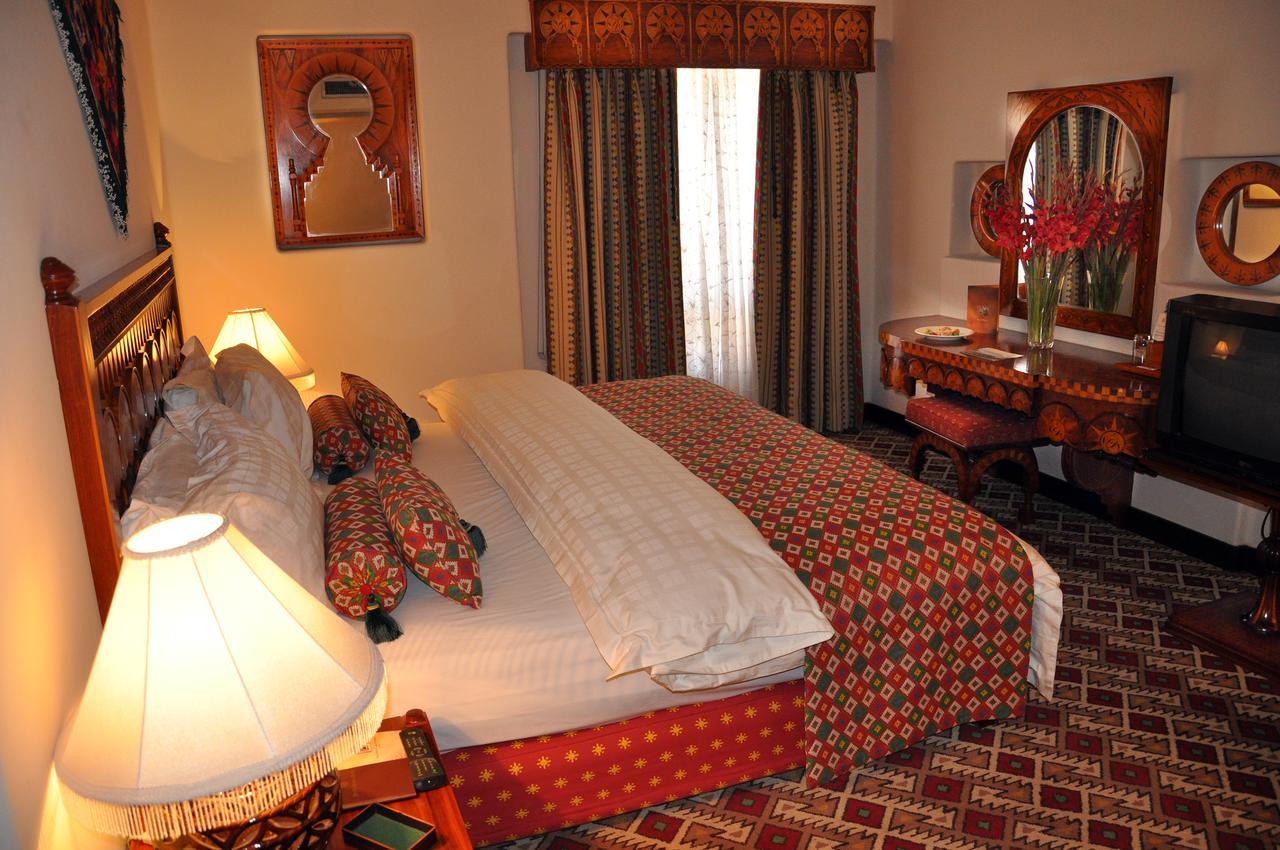 Quetta Serena Hotel Exterior foto